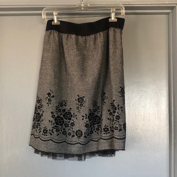 Studio 253 Black Floral Women's Skirt size Large Elastic Waist Lined - Picture 1 of 6